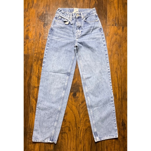 BDG Urban Outfitters Denim - BDG Urban Outfitters High-Rise Baggy Jeans Light Wash Denim Size 25